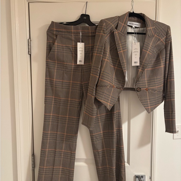 Veronica Beard Jackets & Blazers - Veronica Beard Taupe Plaid Cropped Blazer & Matching Trousers